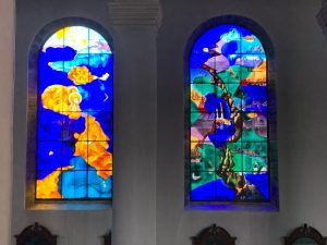 Lire la suite à propos de l’article Invitation à l’inauguration des 3 nouveaux Vitraux de l’église Saint-Hilaire de Givet dimanche 26 octobre 2025 11h30 